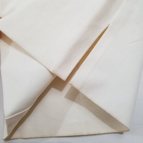 BCBG Brand culotte pants in white, size 2 - Picture 6 of 11